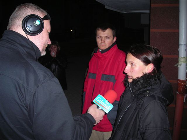 Radio Gdańsk - na żywo, przed blokiem n34 2 Radio Gdańsk - na żywo, przed blokiem n34 2