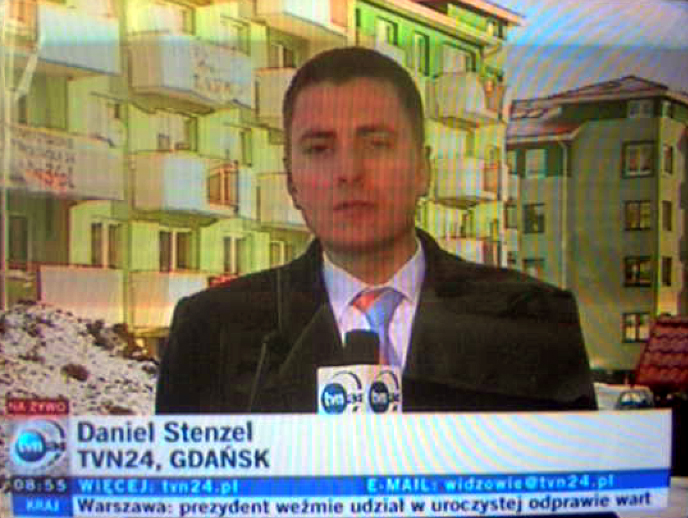 TVN24 - relacja na �ywo spod bloku na Nieborowskiej 34 - 2